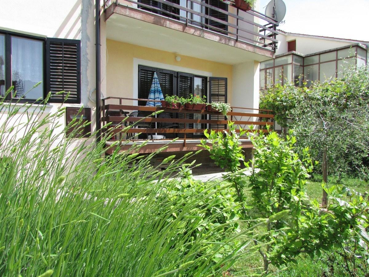 Mirela House With Apartment Umag Eksteriør billede